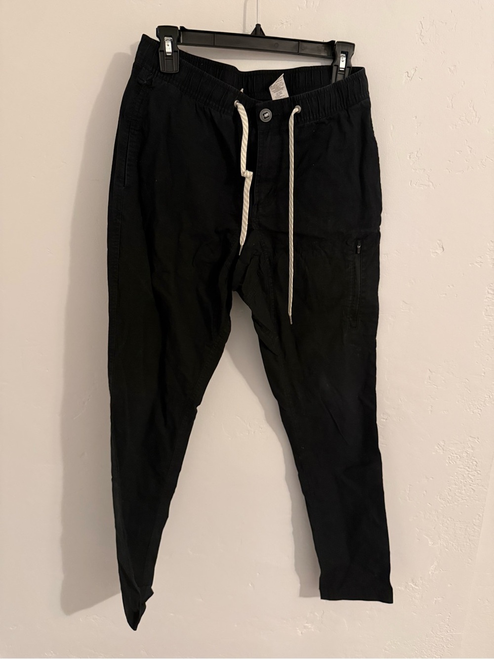 Vuori - Men's Black Drawstring Pants